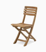 Load image into Gallery viewer, Classic wooden chair
